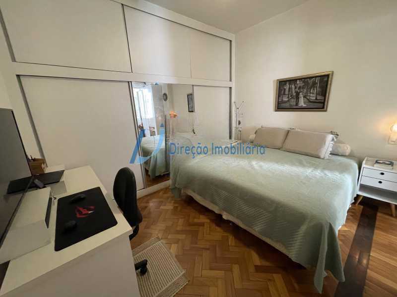 Apartamento à venda com 3 quartos, 134m² - Foto 9