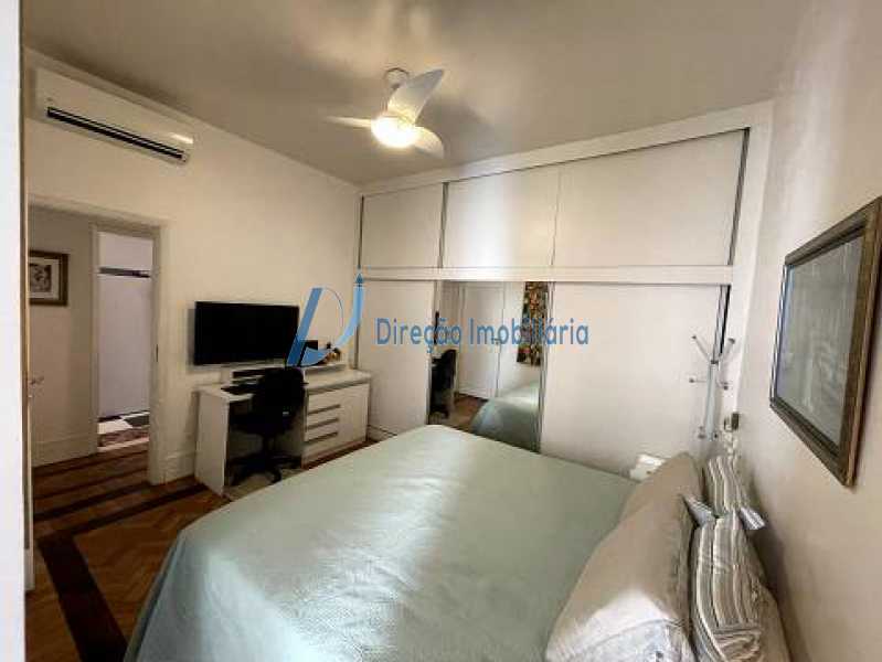 Apartamento à venda com 3 quartos, 134m² - Foto 10