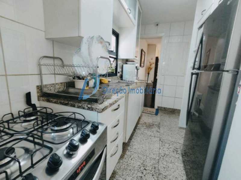 Apartamento à venda com 3 quartos, 126m² - Foto 22