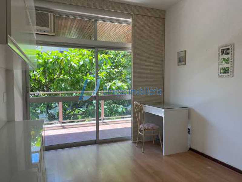 Apartamento à venda com 2 quartos, 116m² - Foto 8