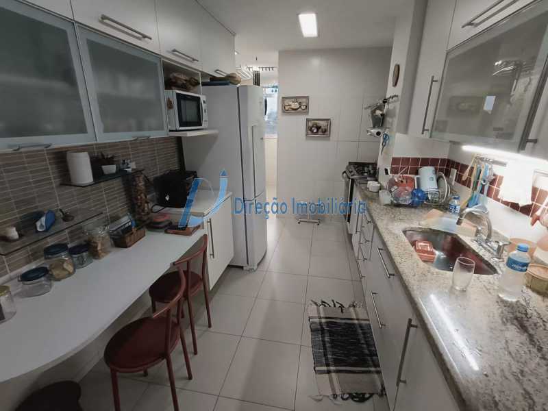 Apartamento à venda com 2 quartos, 93m² - Foto 26