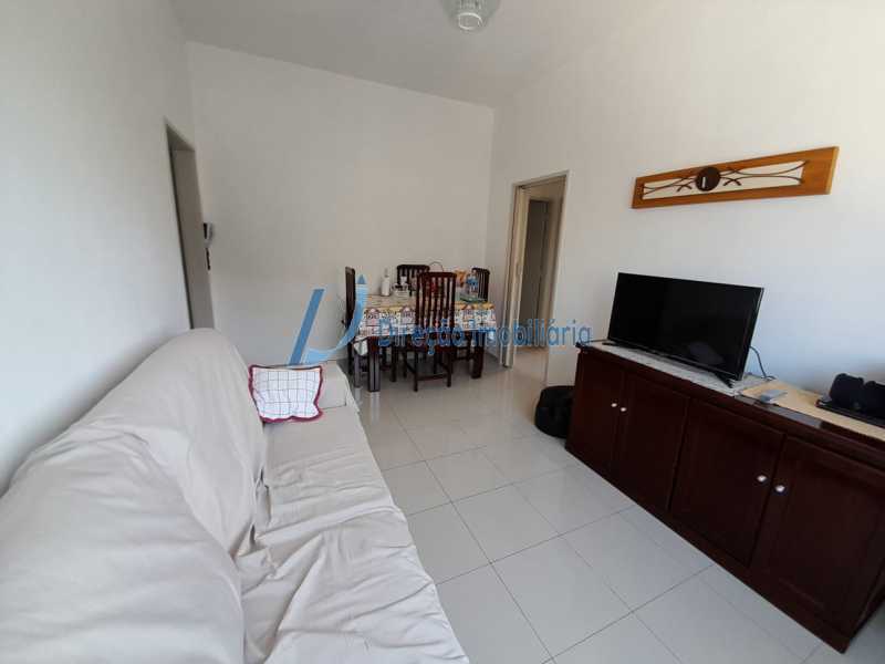 Apartamento à venda com 2 quartos, 66m² - Foto 4