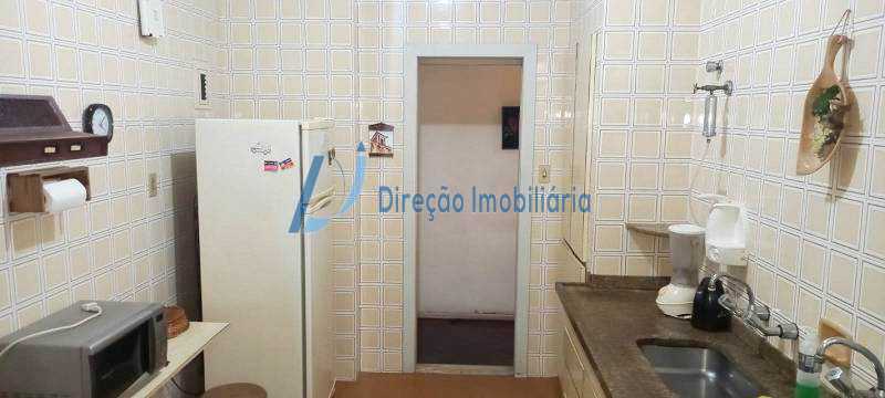 Apartamento à venda com 3 quartos, 149m² - Foto 15