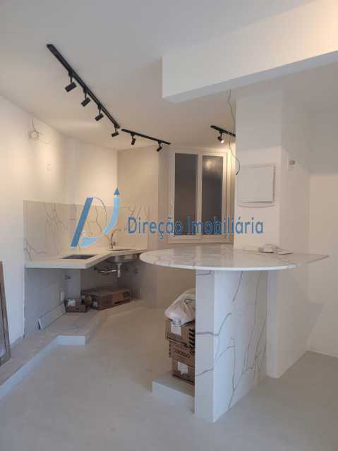 Apartamento à venda com 1 quarto, 45m² - Foto 13