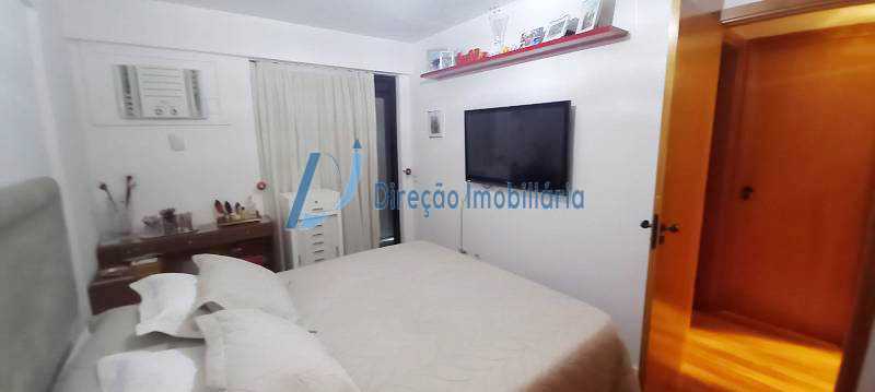 Apartamento à venda com 2 quartos, 95m² - Foto 10