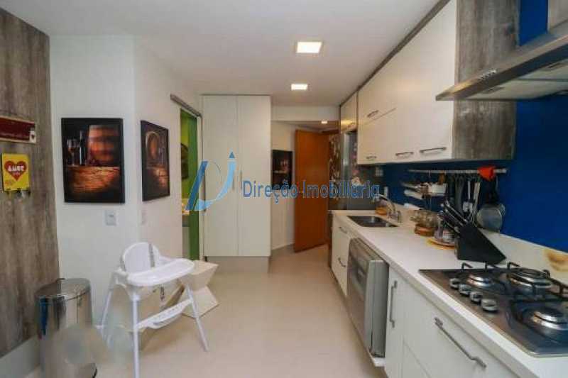 Apartamento à venda com 3 quartos, 115m² - Foto 21