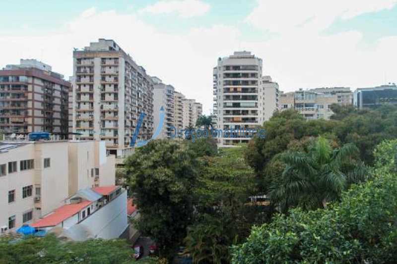 Apartamento à venda com 3 quartos, 86m² - Foto 10