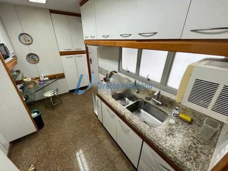 Apartamento à venda com 3 quartos, 135m² - Foto 16