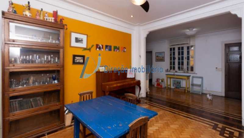 Apartamento à venda com 4 quartos, 200m² - Foto 3