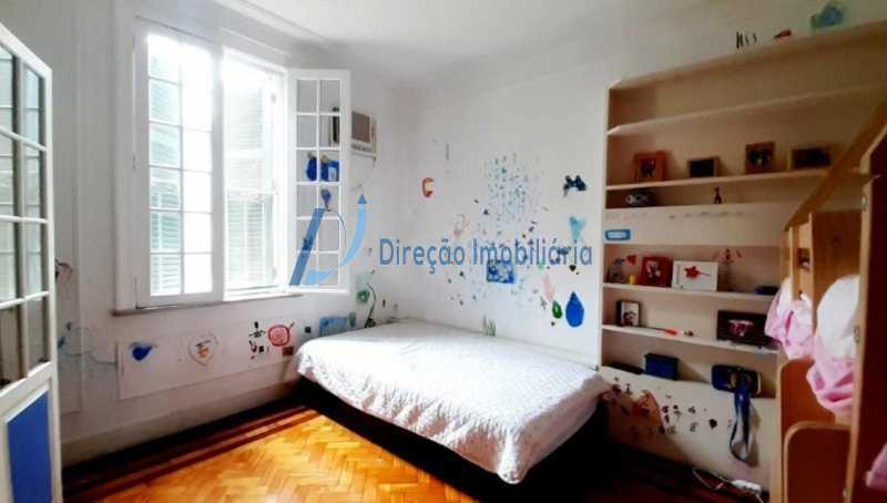 Apartamento à venda com 4 quartos, 200m² - Foto 15