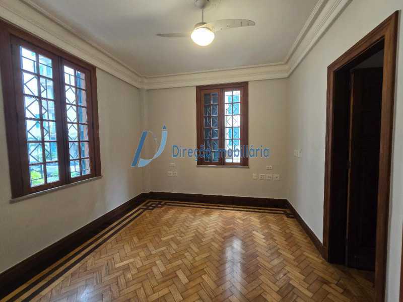 Apartamento à venda com 4 quartos, 199m² - Foto 11