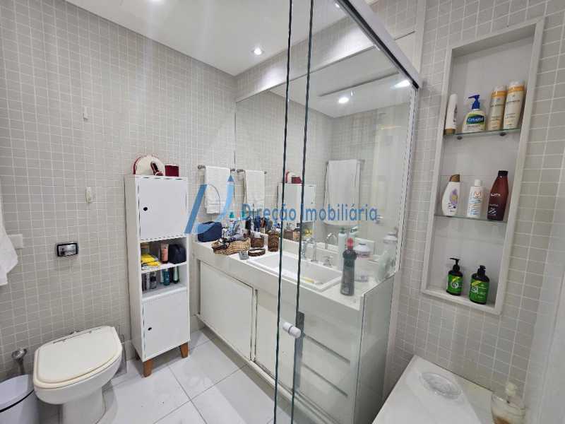 Apartamento à venda com 3 quartos, 115m² - Foto 18