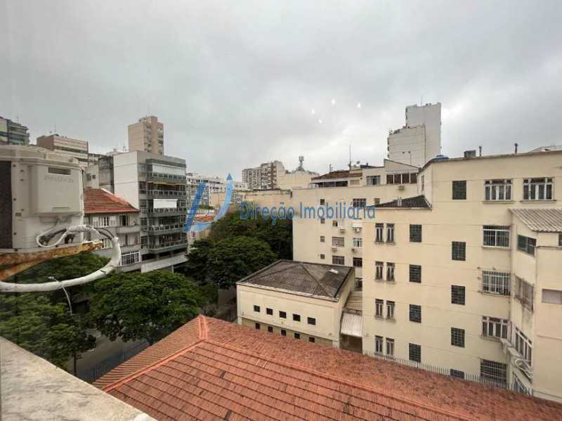 Apartamento à venda com 2 quartos, 70m² - Foto 6