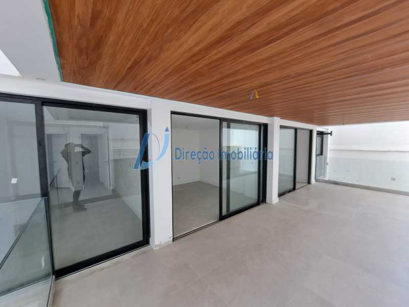 Apartamento à venda com 3 quartos, 146m² - Foto 1