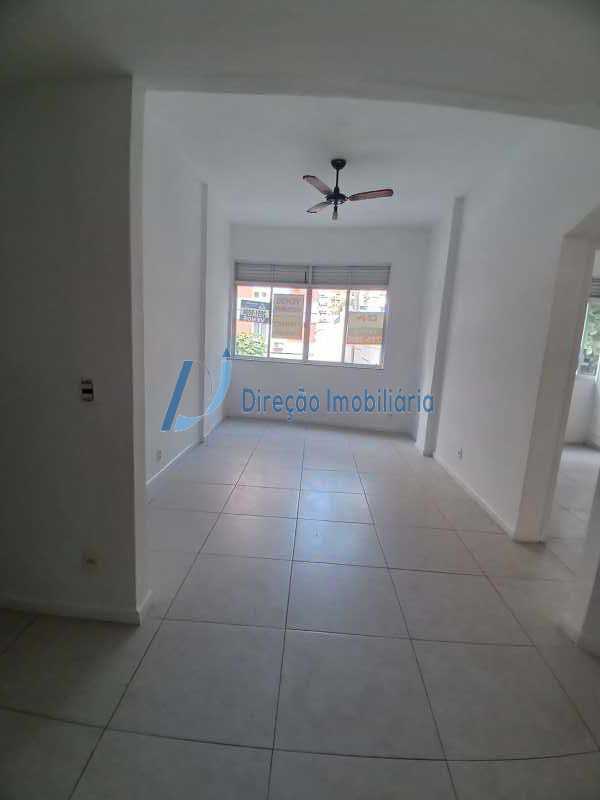 Apartamento à venda com 2 quartos, 49m² - Foto 2