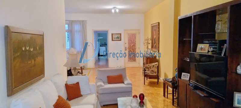 Apartamento à venda com 3 quartos, 110m² - Foto 1