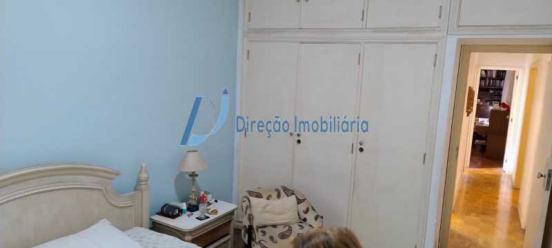 Apartamento à venda com 3 quartos, 110m² - Foto 12