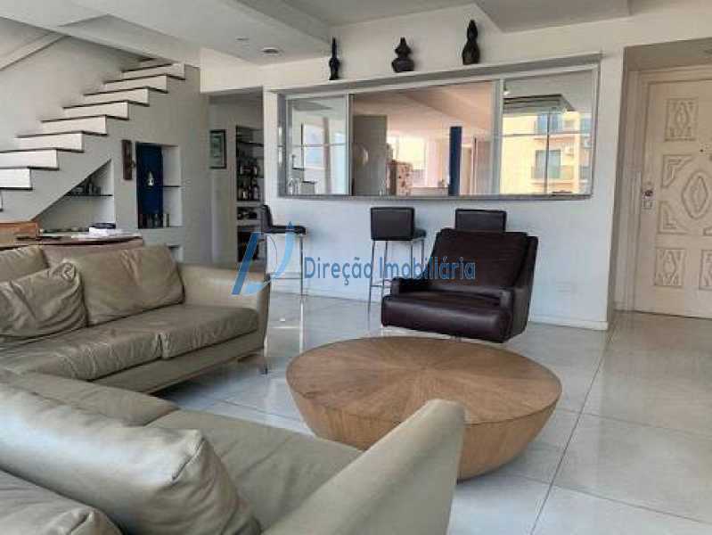 Apartamento à venda com 4 quartos, 190m² - Foto 3