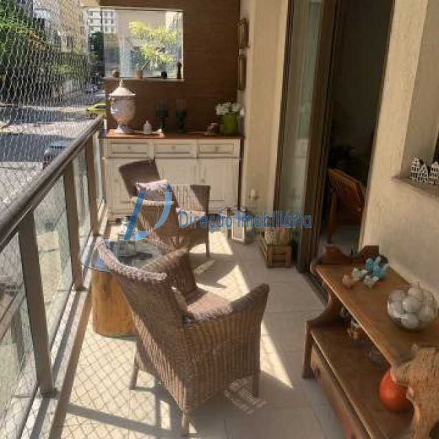 Apartamento à venda com 3 quartos, 181m² - Foto 1