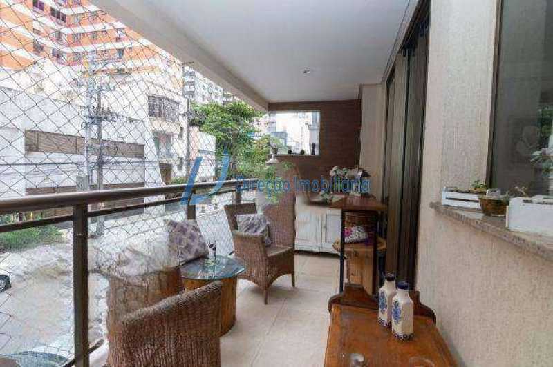 Apartamento à venda com 3 quartos, 181m² - Foto 2