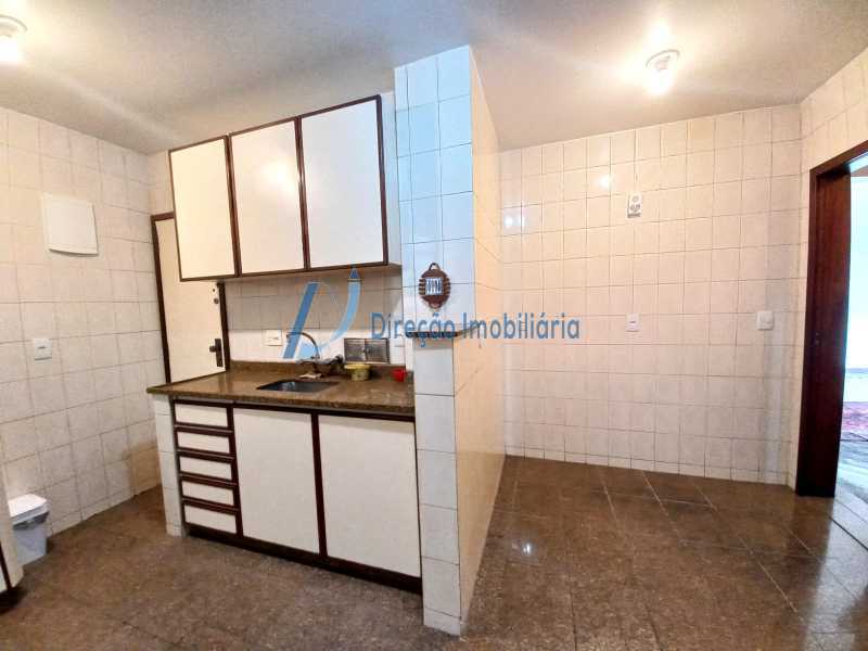 Apartamento à venda com 2 quartos, 105m² - Foto 19