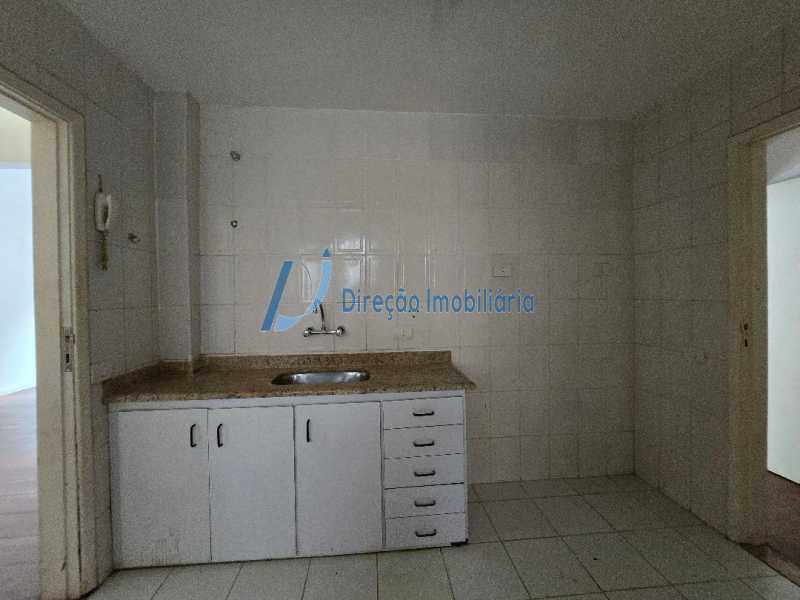 Apartamento à venda com 3 quartos, 138m² - Foto 23