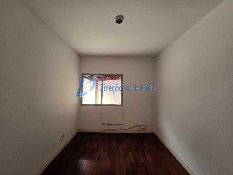 Apartamento à venda com 3 quartos, 138m² - Foto 10