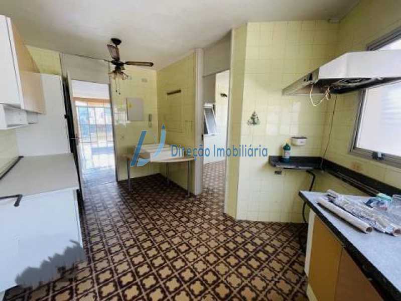 Apartamento à venda com 3 quartos, 127m² - Foto 19