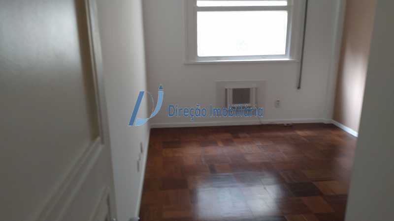 Apartamento à venda com 4 quartos, 214m² - Foto 12