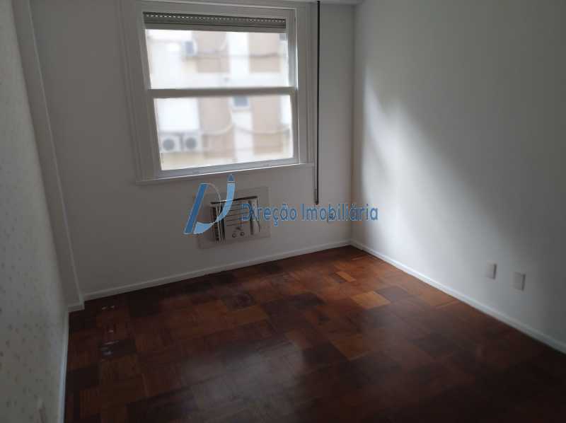 Apartamento à venda com 4 quartos, 214m² - Foto 13