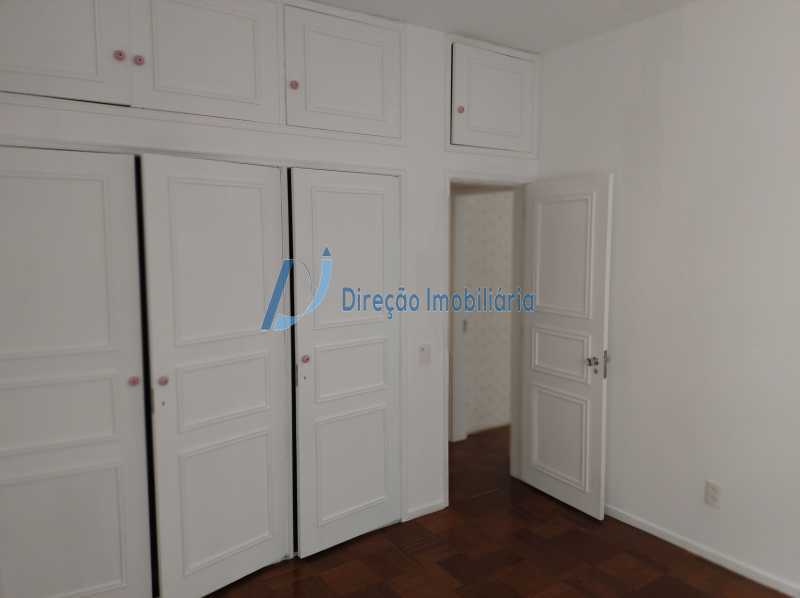 Apartamento à venda com 4 quartos, 214m² - Foto 8