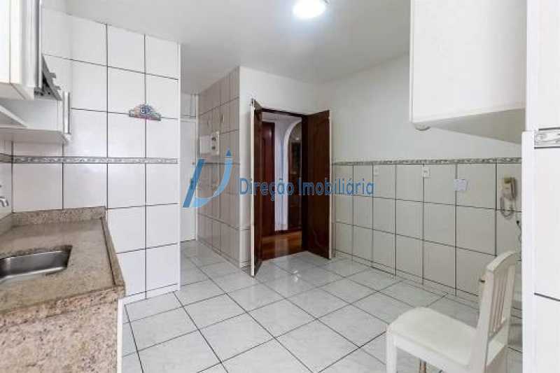 Apartamento à venda com 3 quartos, 91m² - Foto 24