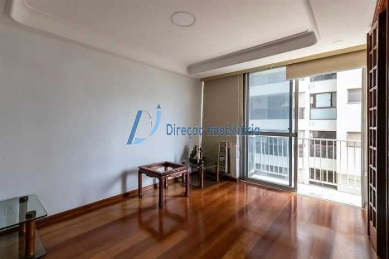 Apartamento à venda com 3 quartos, 91m² - Foto 4