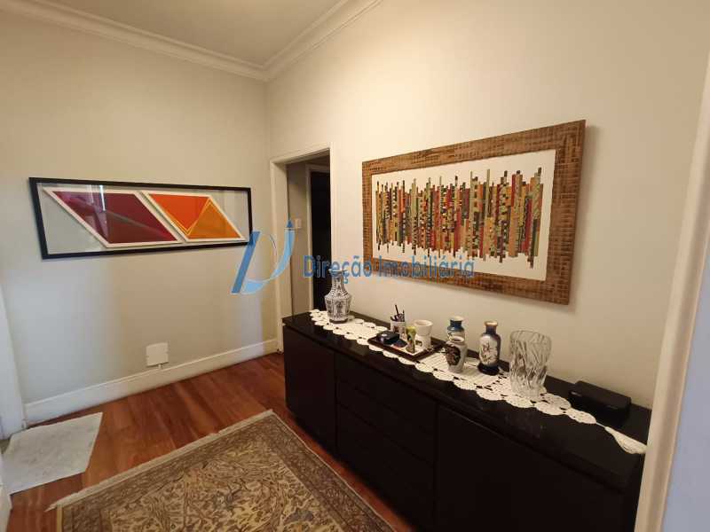 Apartamento à venda com 4 quartos, 259m² - Foto 12