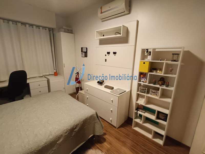 Apartamento à venda com 4 quartos, 259m² - Foto 18