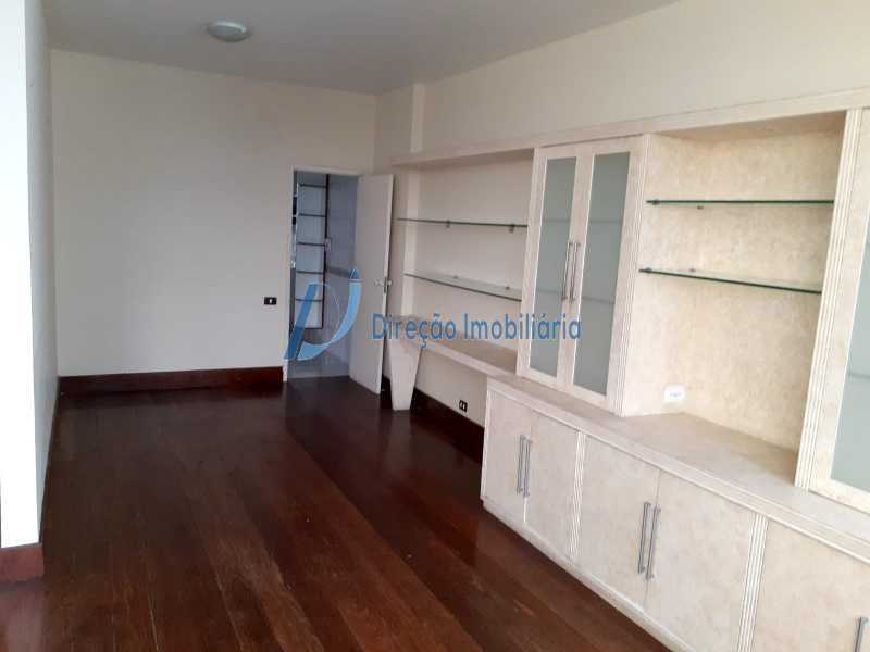 Apartamento à venda com 3 quartos, 150m² - Foto 1