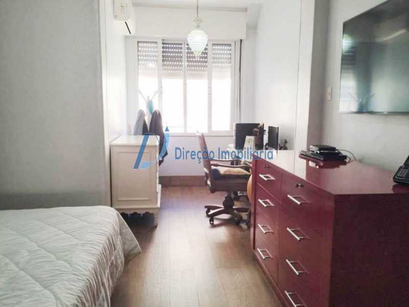 Apartamento à venda com 3 quartos, 137m² - Foto 11