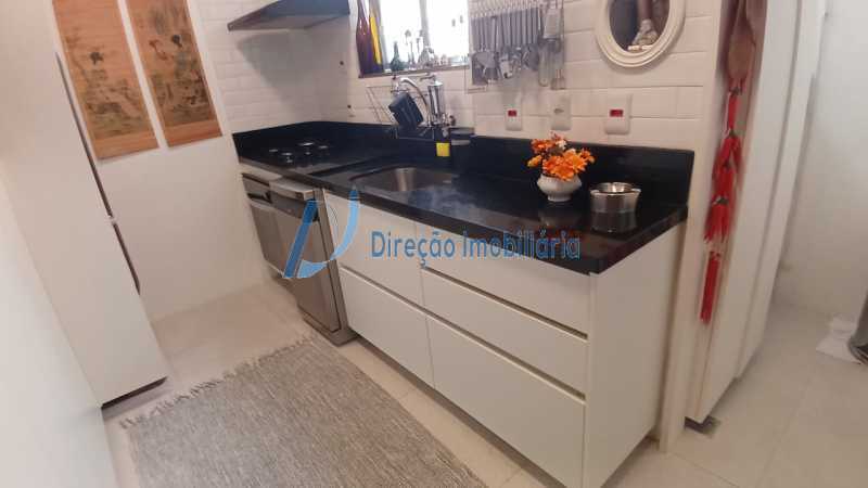 Apartamento à venda com 3 quartos, 100m² - Foto 21