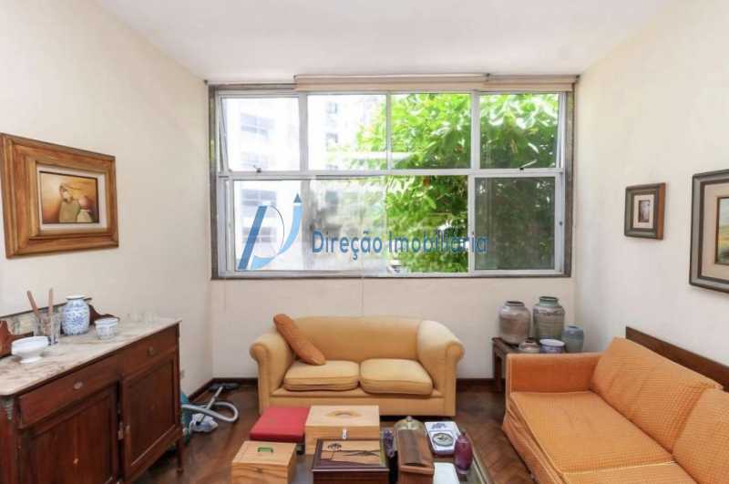 Apartamento à venda com 3 quartos, 135m² - Foto 1