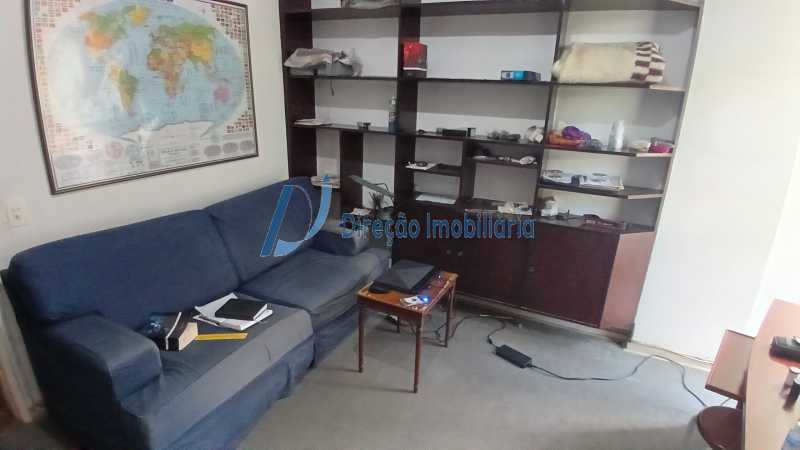 Apartamento à venda com 3 quartos, 119m² - Foto 13