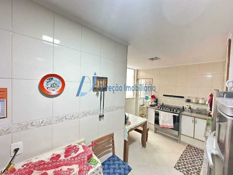 Apartamento à venda com 3 quartos, 120m² - Foto 15