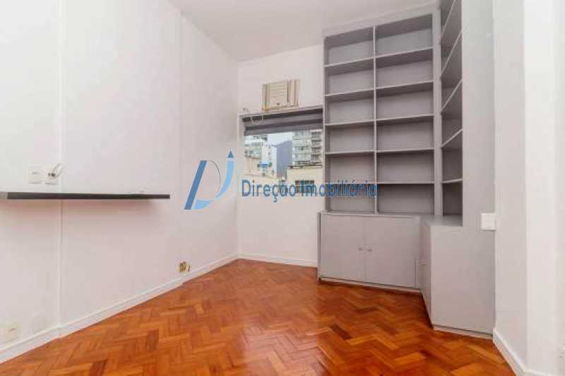 Apartamento à venda com 3 quartos, 110m² - Foto 12