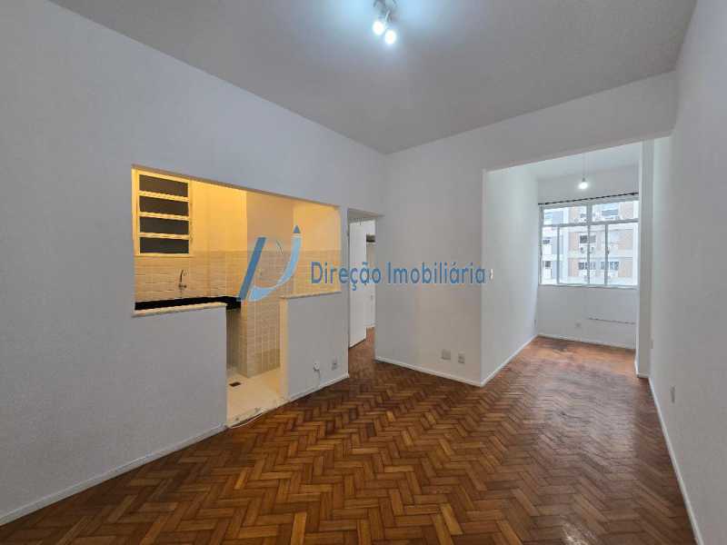 Apartamento à venda com 1 quarto, 38m² - Foto 3