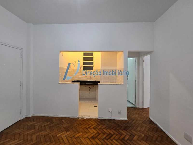 Apartamento à venda com 1 quarto, 38m² - Foto 4