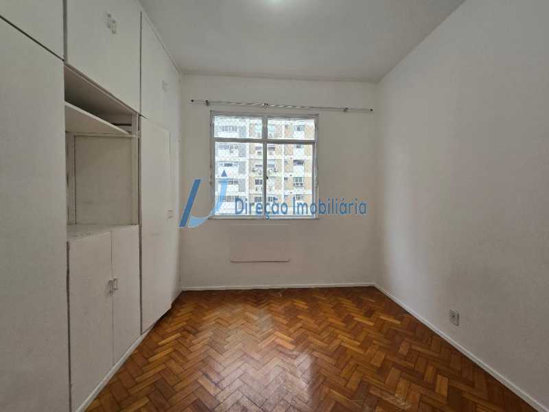 Apartamento à venda com 1 quarto, 38m² - Foto 7