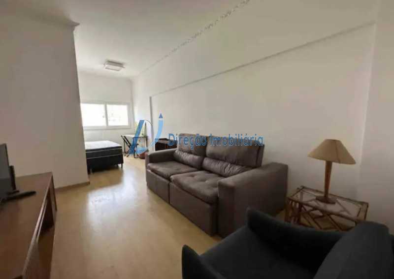 Apartamento à venda com 2 quartos, 66m² - Foto 2