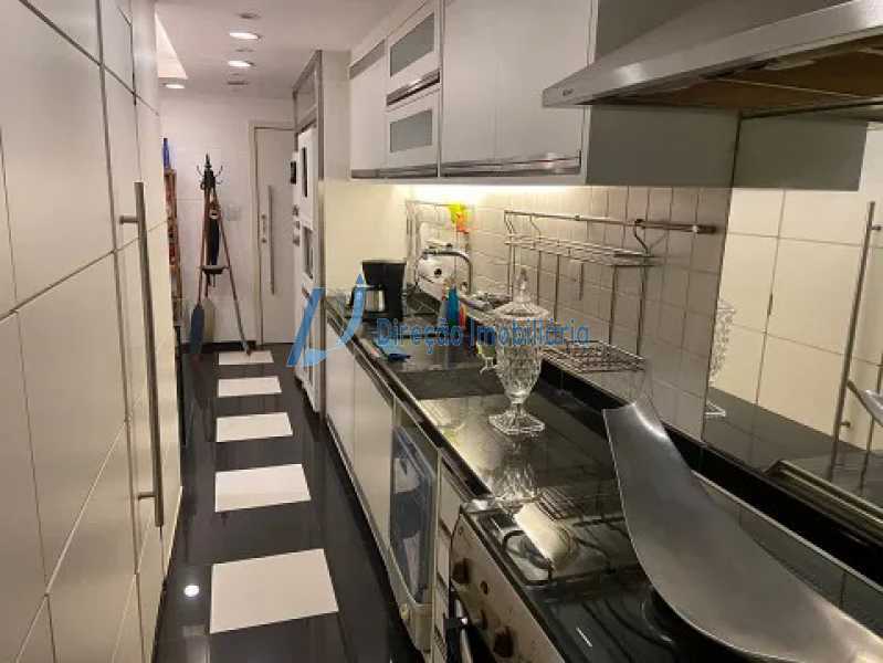 Apartamento à venda com 3 quartos, 110m² - Foto 18