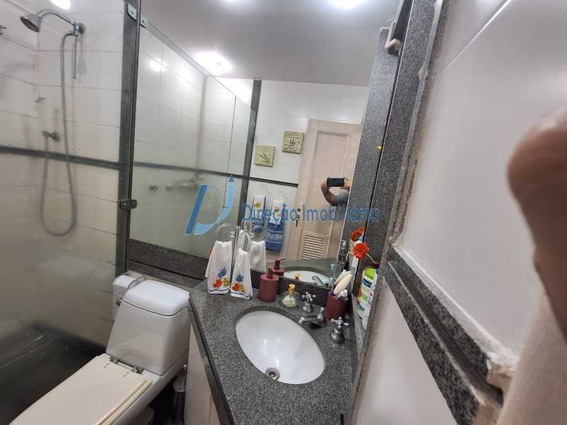 Apartamento à venda com 2 quartos, 64m² - Foto 11