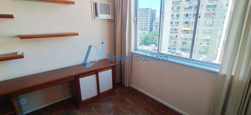 Apartamento à venda com 3 quartos, 113m² - Foto 11