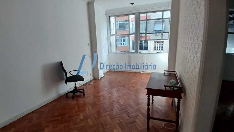 Apartamento à venda com 1 quarto, 59m² - Foto 2